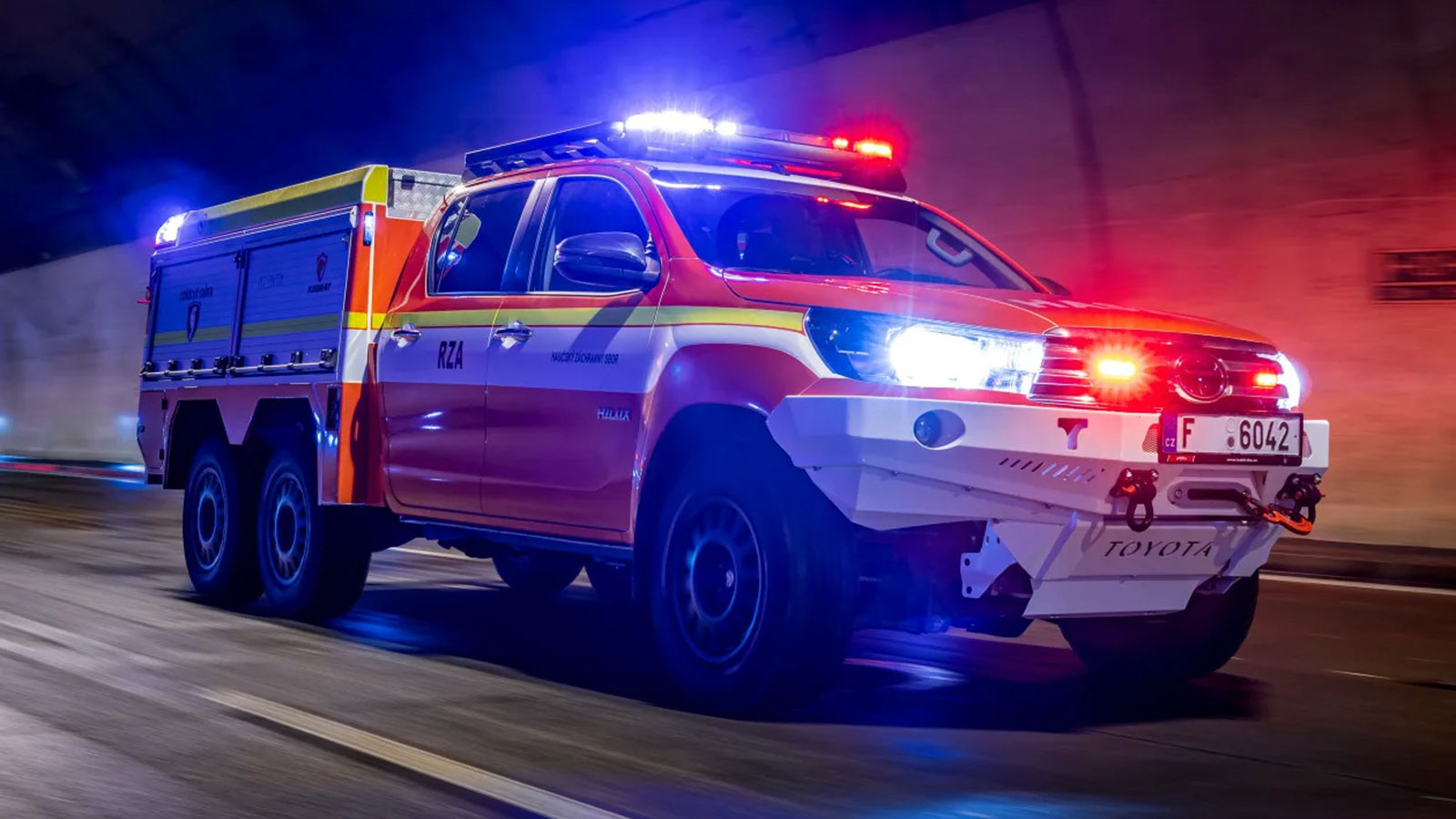 Τεχνολογία σβήνει φωτιά από ηλεκτρικά σε 10 λεπτά με 750 λίτρα νερού!